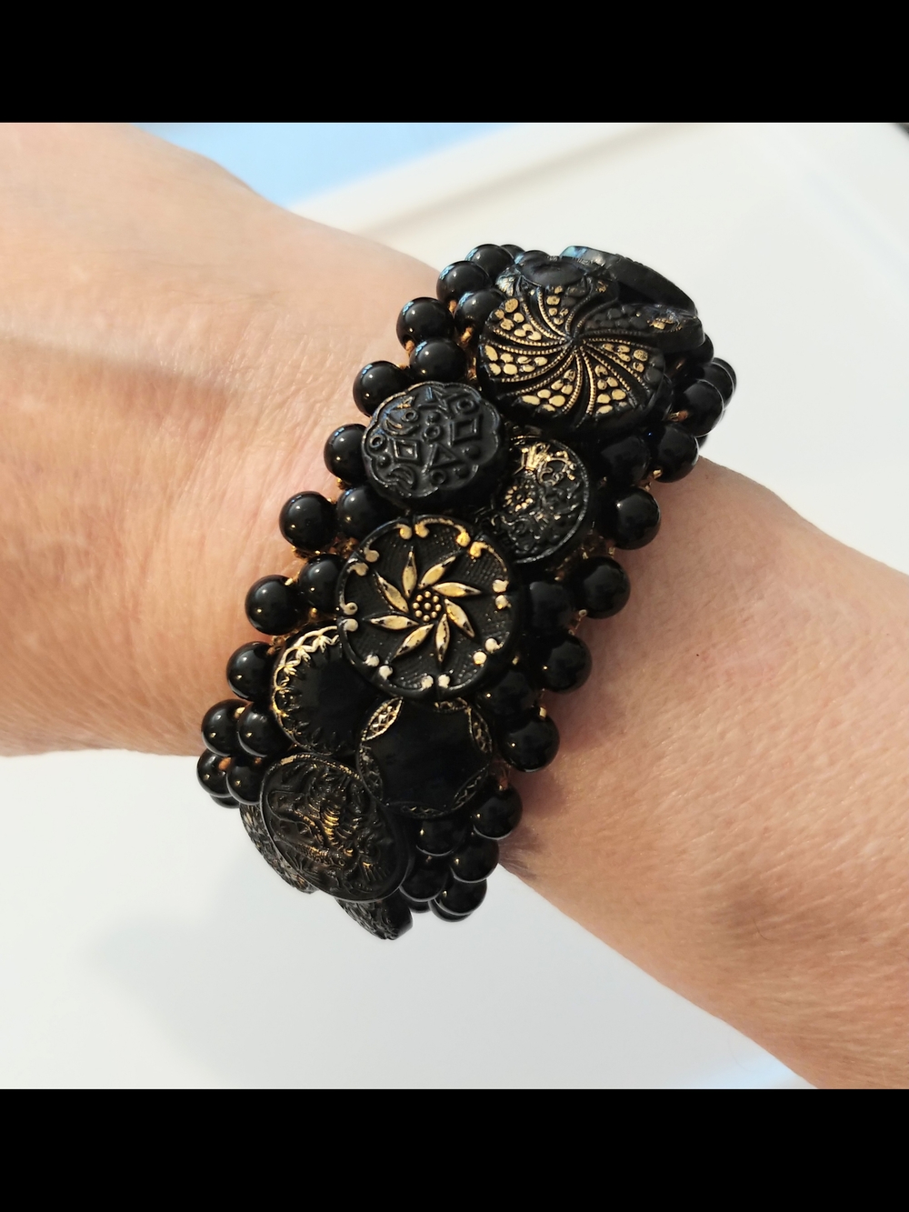 Vintage Grandmacore Button and Bead Woven Stretch Bracelet